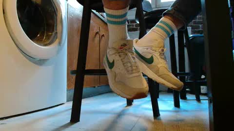 GUILLAUME feet and socks online show from 02-03-25, 03:17