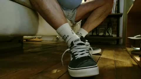 GUILLAUME feet and socks online show from 02-09-25, 05:22
