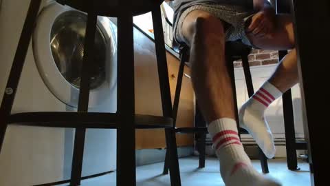 GUILLAUME feet and socks online show from 02-10-25, 08:31