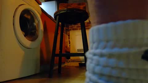 GUILLAUME feet and socks online show from 03-10-25, 07:40