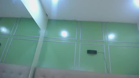 JocelynWhitee online show from 02-14-25, 03:15