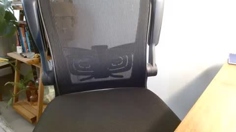 jock98 online show from 01-04-25, 05:16