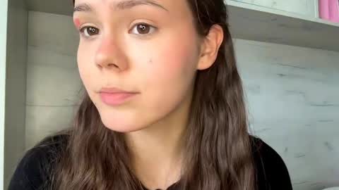 Mila online show from 04-01-26, 09:21