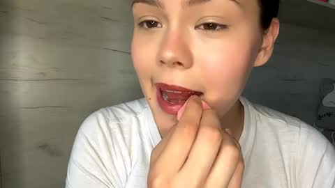 Mila online show from 05-23-26, 06:29