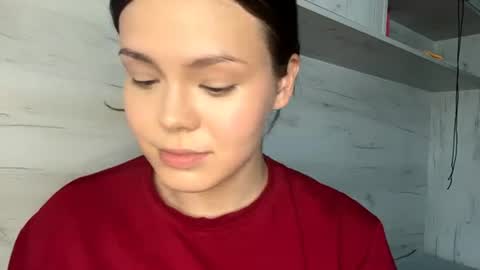 Mila online show from 06-23-26, 01:09