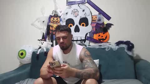 Tiberius online show from 10-26-25, 05:24