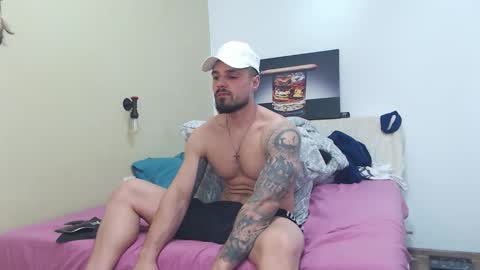 Snapshot of jodogs chatting on 04-25-26, 01:41 Tiberius online show from 04-25-26, 01:41