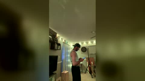 Snapshot of joe7168 chatting on 03-08-26, 04:27 joe7168 online show from 03-08-26, 04:27