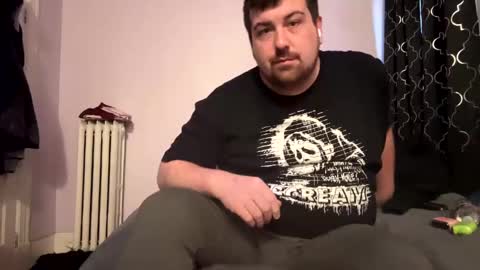 joejoe329 online show from 01-01-25, 06:06