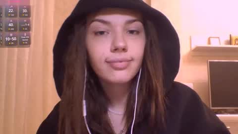 Jennifer online show from 01-11-26, 06:13