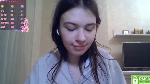 Jennifer online show from 05-26-26, 06:37