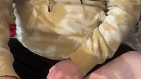 joemoehn312 online show from 10-28-25, 04:42