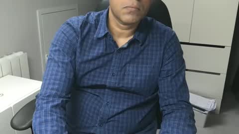 Snapshot of joeshades21 chatting on 01-14-25, 11:20 joeshades21 online show from 01-14-25, 11:20