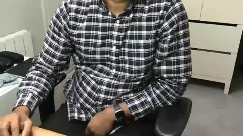 Snapshot of joeshades21 chatting on 01-22-25, 12:27 joeshades21 online show from 01-22-25, 12:27