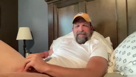 Snapshot of joestros chatting on 05-03-26, 11:33 joestros online show from 05-03-26, 11:33
