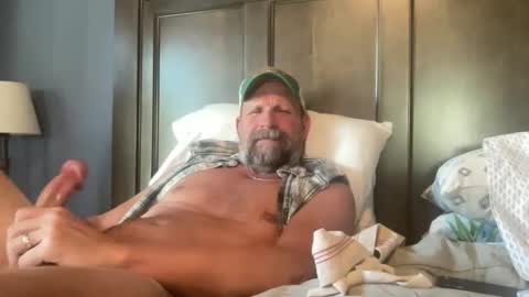 Snapshot of joestros chatting on 05-19-26, 11:00 joestros online show from 05-19-26, 11:00