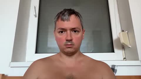 Jogger1991 online show from 11-06-25, 09:21