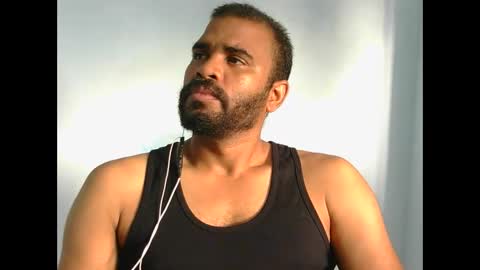 johan2222222222 online show from 02-05-26, 02:11