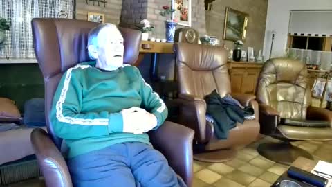 Snapshot of johan7_heet chatting on 12-01-24, 05:57 johan7 heet online show from 12-01-24, 05:57