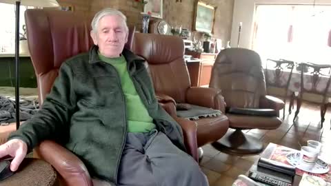 Snapshot of johan7_heet chatting on 02-04-25, 12:33 johan7 heet online show from 02-04-25, 12:33