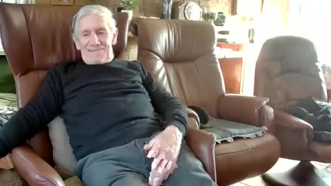 Snapshot of johan7_heet chatting on 02-21-25, 03:10 johan7 heet online show from 02-21-25, 03:10