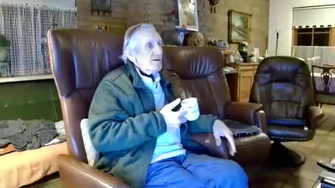 Snapshot of johan7_heet chatting on 11-14-25, 07:23 johan7 heet online show from 11-14-25, 07:23