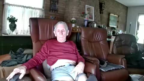 Snapshot of johan7_heet chatting on 02-05-26, 04:11 johan7 heet online show from 02-05-26, 04:11