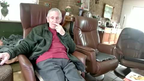 Snapshot of johan7_heet chatting on 02-11-26, 01:38 johan7 heet online show from 02-11-26, 01:38