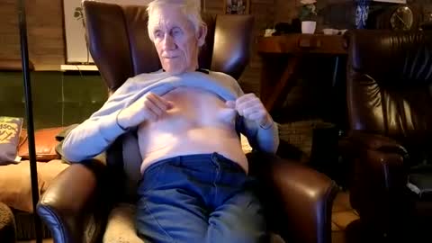 Snapshot of johan7_heet chatting on 04-07-26, 09:26 johan7 heet online show from 04-07-26, 09:26