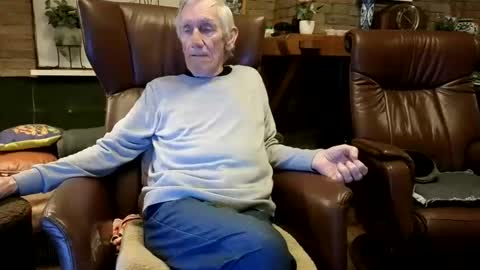 Snapshot of johan7_heet chatting on 04-10-26, 06:56 johan7 heet online show from 04-10-26, 06:56