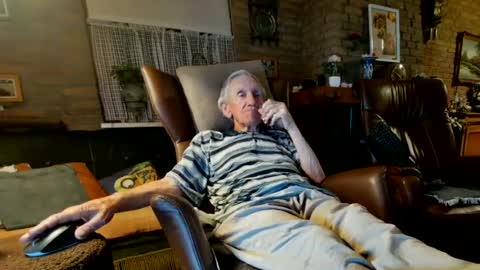 Snapshot of johan7_heet chatting on 07-11-26, 10:55 johan7 heet online show from 07-11-26, 10:55