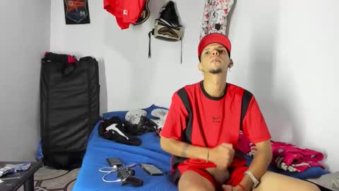 johan_and_antonella online show from 02-12-26, 05:35