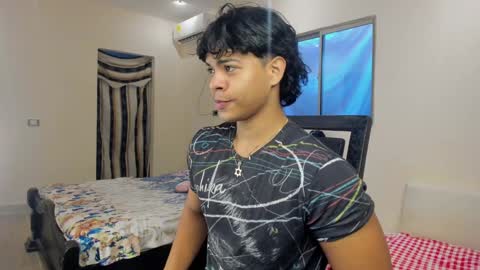 Johan Beley online show from 01-01-25, 05:00