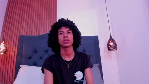Snapshot of johan_gz_ chatting on 07-04-26, 12:33 Johan online show from 07-04-26, 12:33