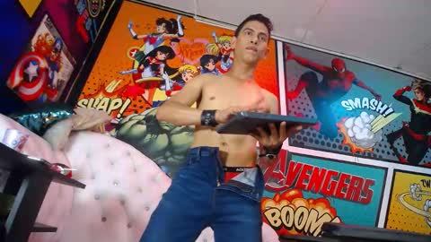 Snapshot of johan_kitten chatting on 09-24-25, 01:25 johan online show from 09-24-25, 01:25