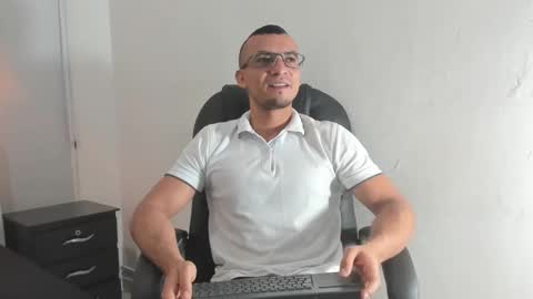 johan online show from 11-29-25, 10:51