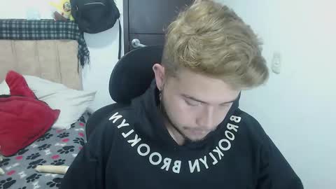 JOHAN independient model online show from 10-14-25, 03:57