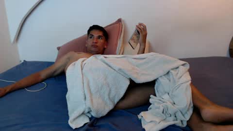 Snapshot of johanoro333 chatting on 03-30-26, 10:22 johanoro333 online show from 03-30-26, 10:22