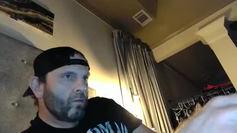 john0131739980 online show from 09-27-25, 07:46