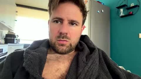 john281985 online show from 04-19-26, 08:24