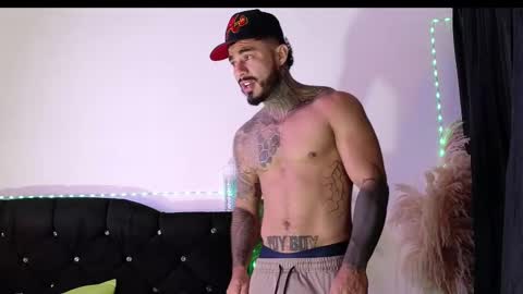 John  online show from 02-01-26, 12:04