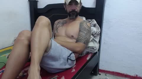 Snapshot of john_balthor chatting on 02-07-25, 02:37   online show from 02-07-25, 02:37