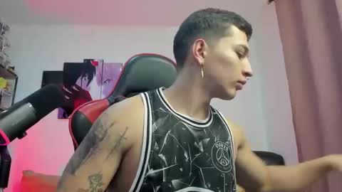 JOHN online show from 10-23-25, 01:49