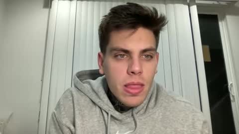 Snapshot of johnafterdark chatting on 12-02-24, 03:58 JAXX online show from 12-02-24, 03:58