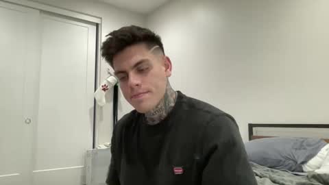 Snapshot of johnafterdark chatting on 12-07-24, 11:12 JAXX online show from 12-07-24, 11:12