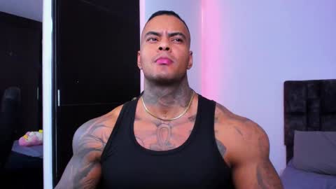 Snapshot of johnbelt_ chatting on 12-20-25, 07:43 john belt online show from 12-20-25, 07:43