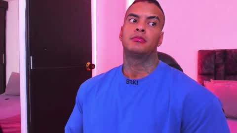 Snapshot of johnbelt_ chatting on 01-14-26, 08:14 john belt online show from 01-14-26, 08:14