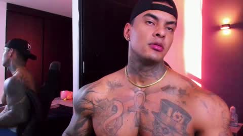 Snapshot of johnbelt_ chatting on 02-09-26, 09:19 john belt online show from 02-09-26, 09:19