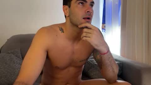 Snapshot of johnny__b0y chatting on 02-22-26, 12:47 Johnny b0y online show from 02-22-26, 12:47