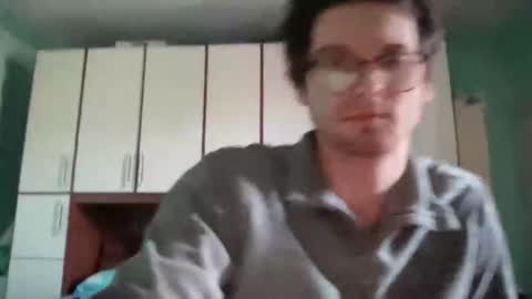 Johnny online show from 11-28-25, 10:40